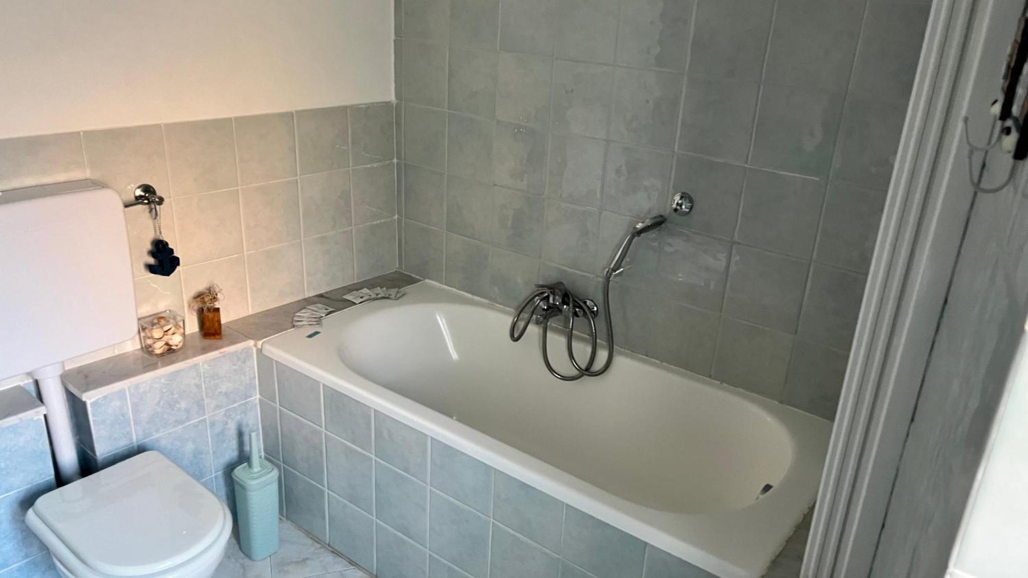 ג'נובה B&B Ligustico מראה חיצוני תמונה